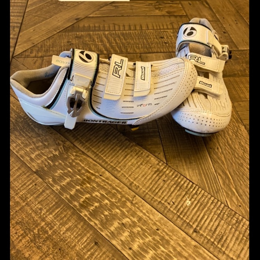 Women’s Bontrager cycling shoes